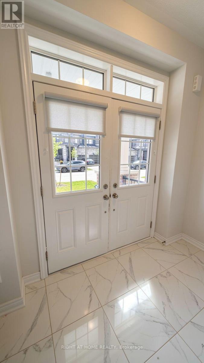 17 ROCHESTER DRIVE, Barrie — photo 3