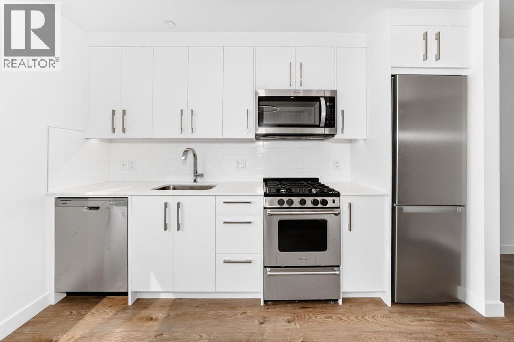 #826 110 18A Street NW - Image 11