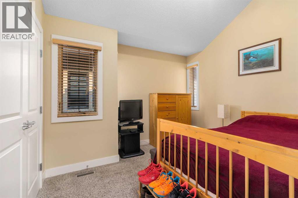 2526 3 Avenue NW - Image 21
