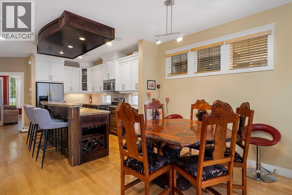 2526 3 Avenue NW - Image 8