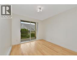 301 1694 Cedar Hill Cross Rd, Saanich, BC V8P2P7 Photo 19