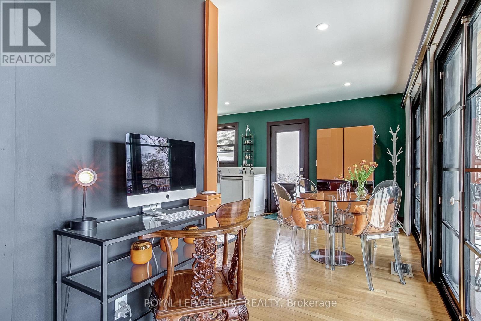 33 GAGE STREET - 7