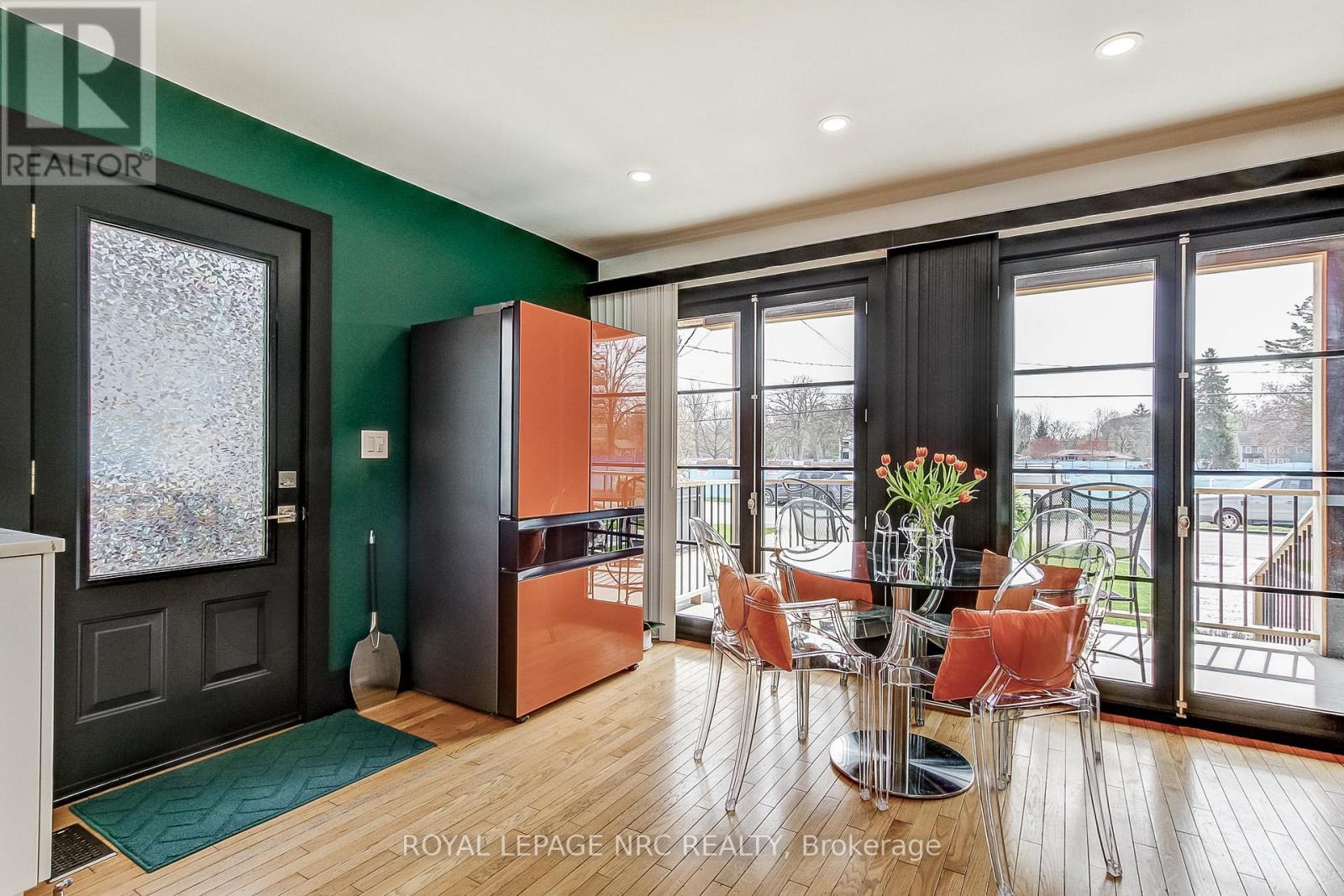 33 GAGE STREET - 9
