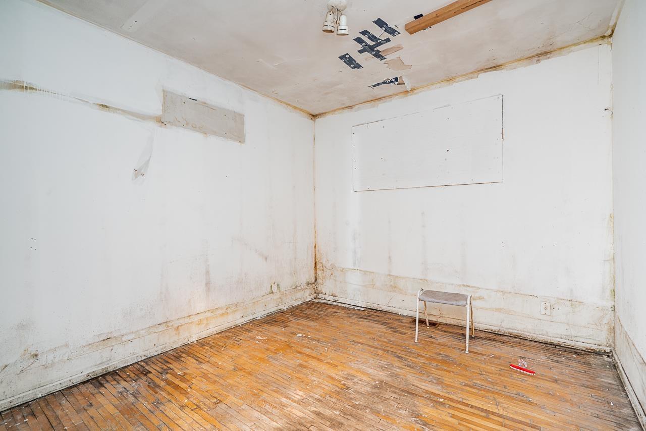 2 Bed, 2 Bath House for Sale in Chilliwack – 46782 FIRST AVENUE, Chilliwack Proper East – MLS# R3154226 - Image 19