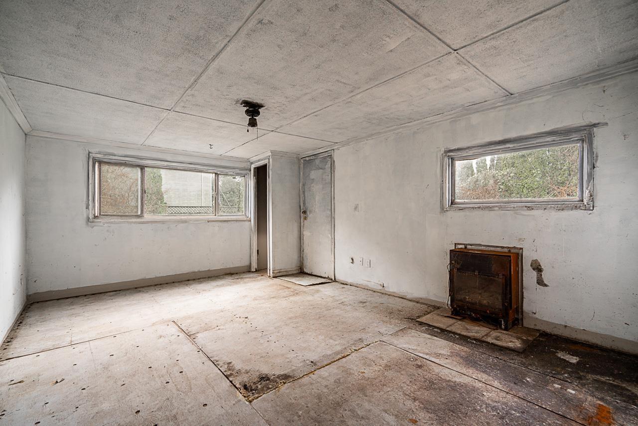 2 Bed, 2 Bath House for Sale in Chilliwack – 46782 FIRST AVENUE, Chilliwack Proper East – MLS# R3154226 - Image 30