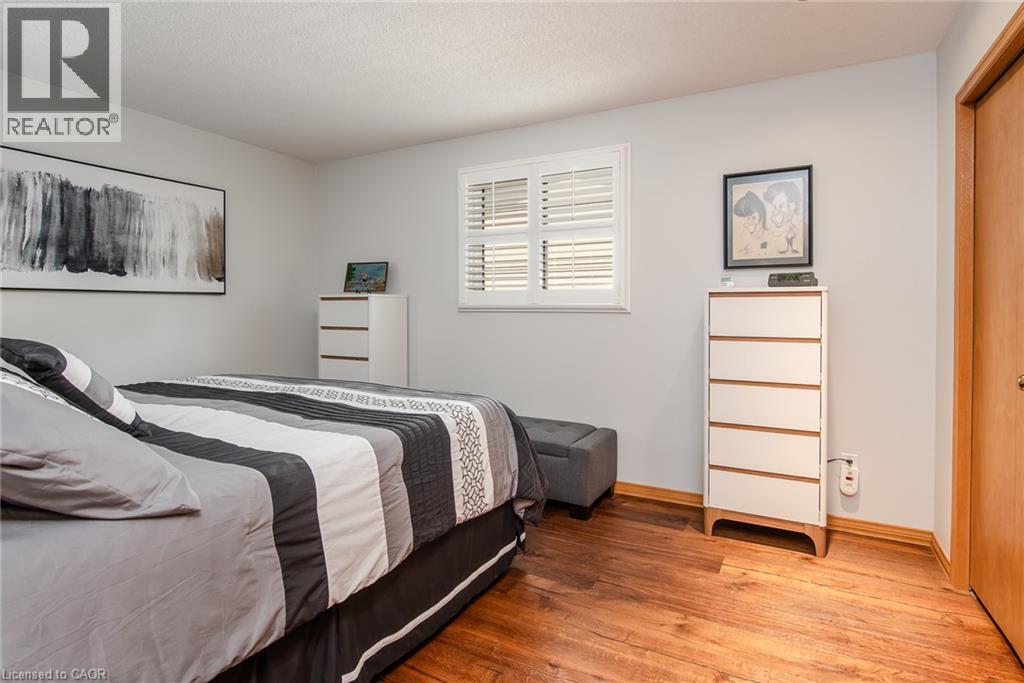 154 AMBLESIDE Court - 17