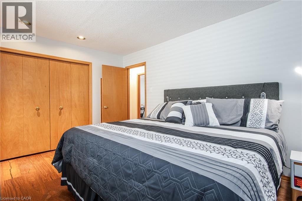 154 AMBLESIDE Court - 19