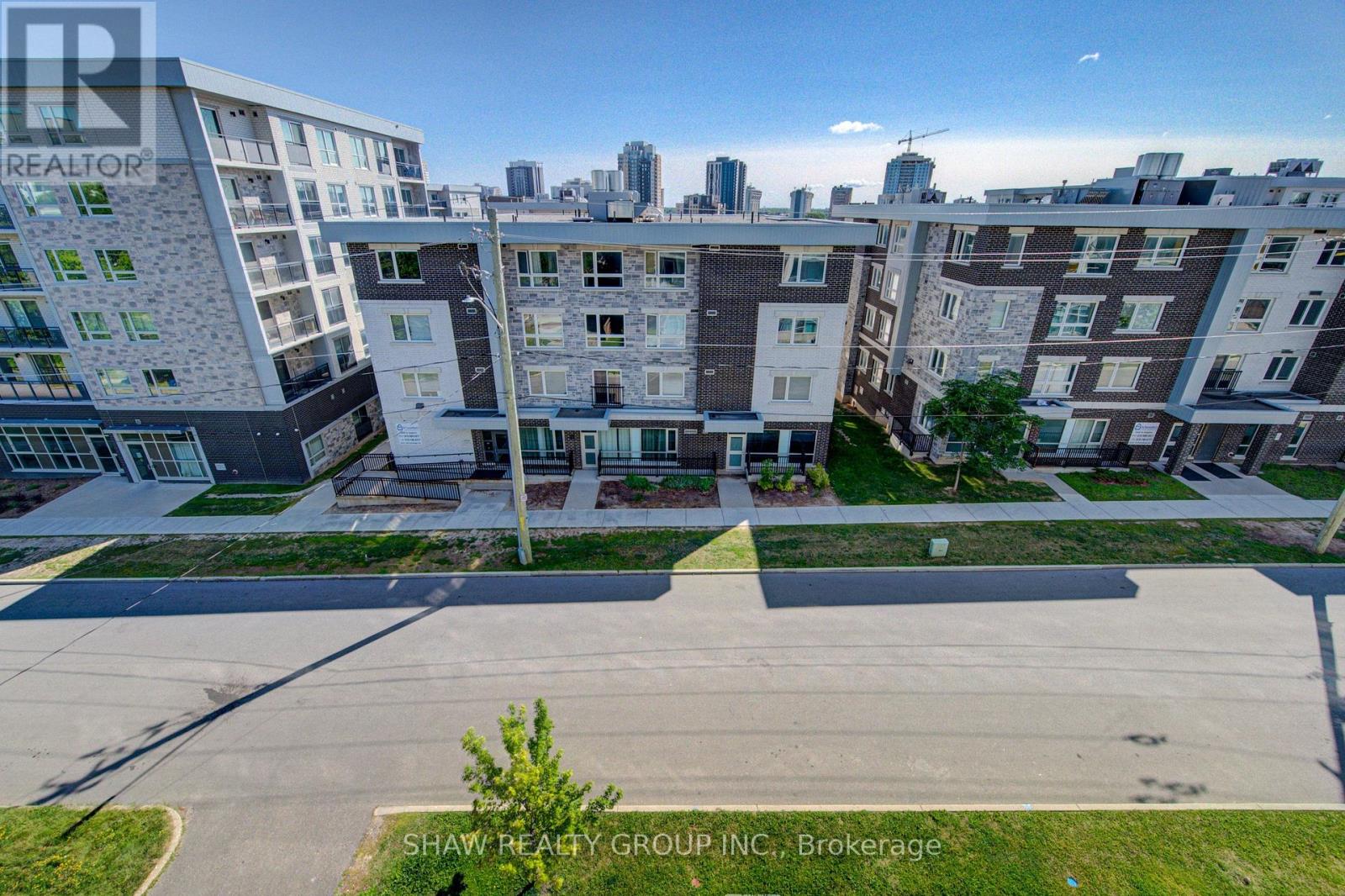 #401 257 HEMLOCK ST STREET - 26