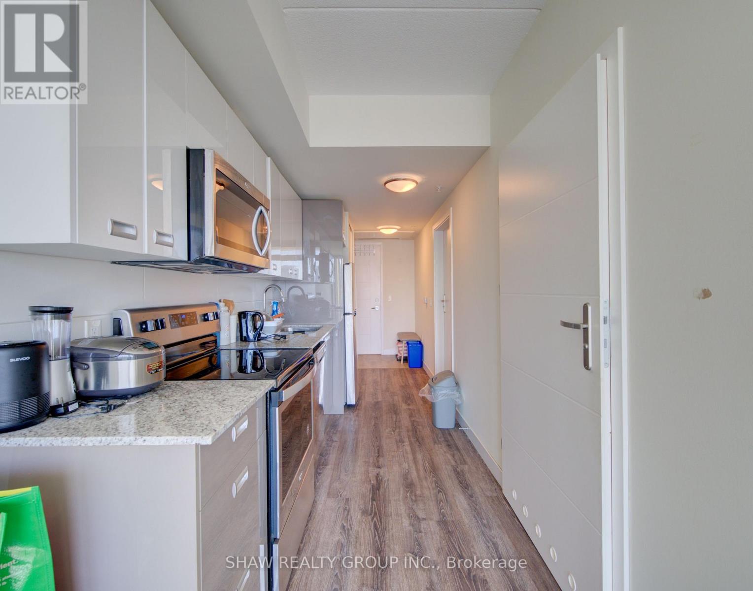 #401 257 HEMLOCK ST STREET - 9