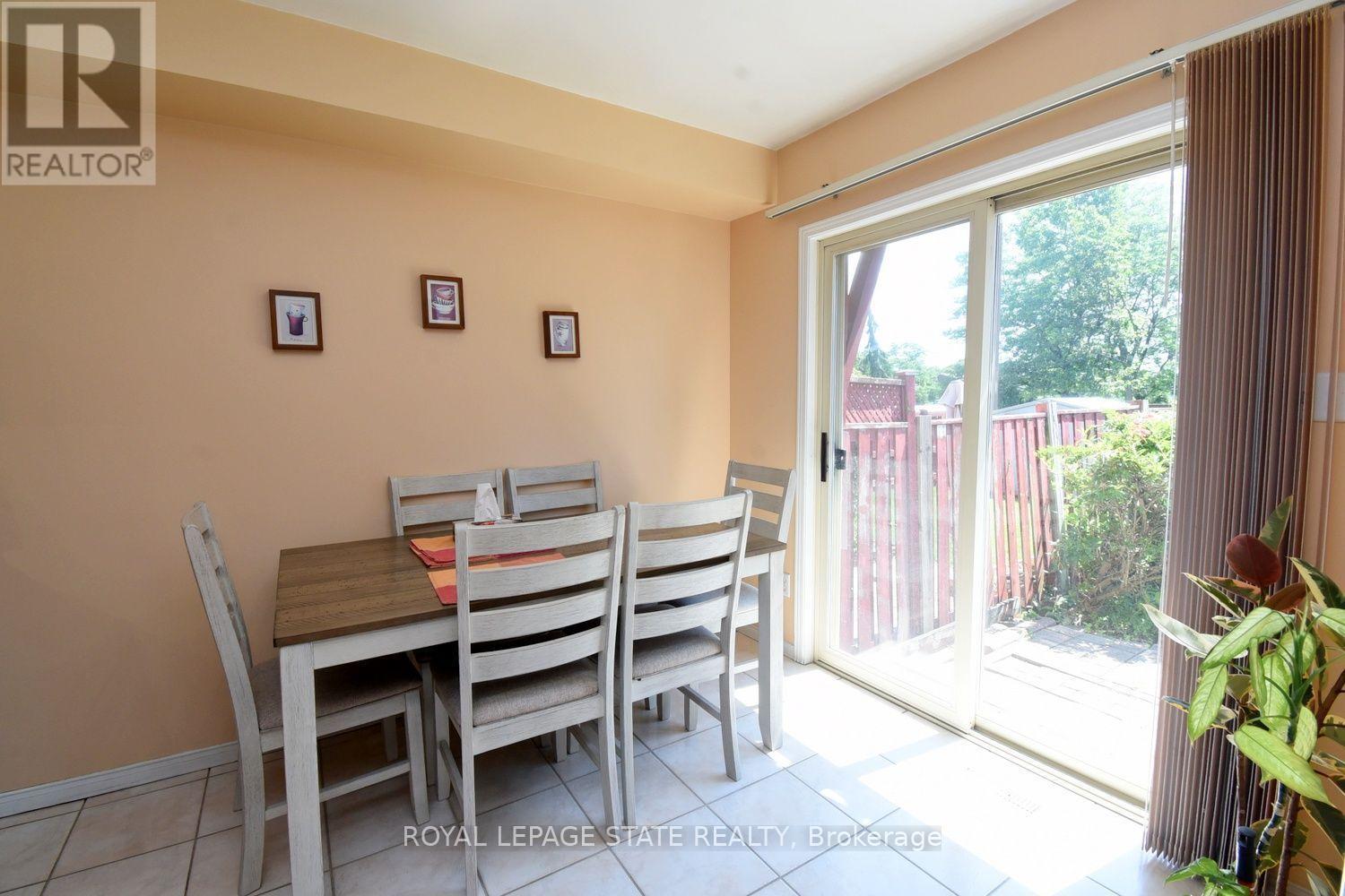 57 TOWNMANSION DRIVE - 10