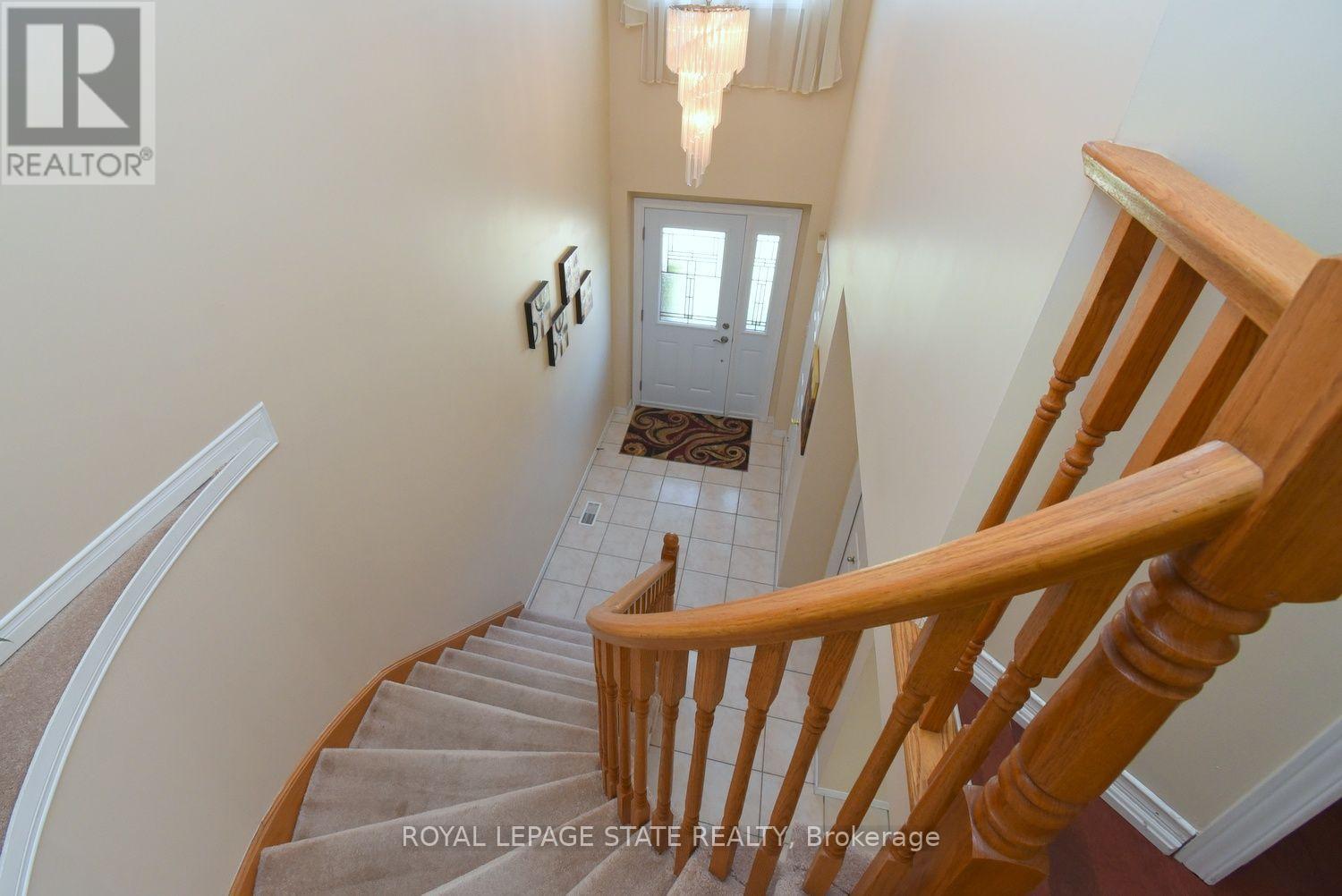 57 TOWNMANSION DRIVE - 5