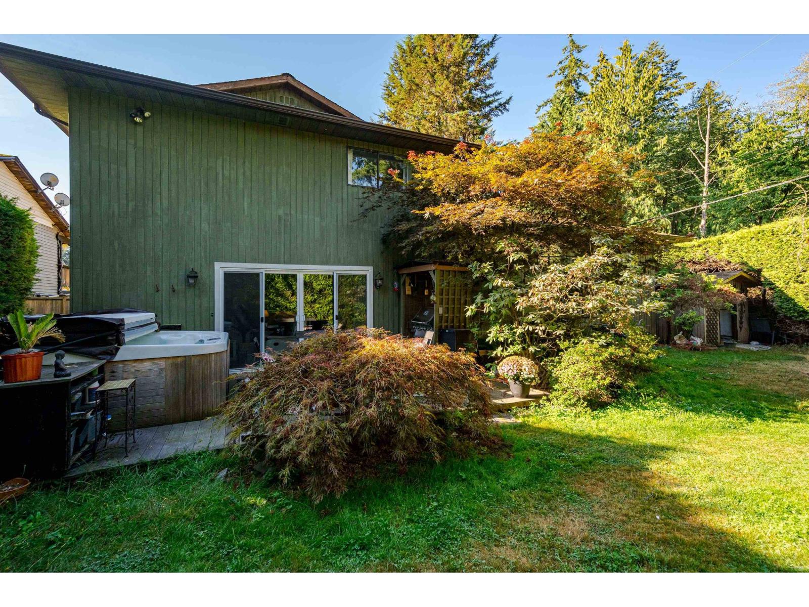 4 Bed, 3 Bath House for Sale in Surrey – 14603 101A AVENUE, Surrey – MLS# R3154225 - Image 36