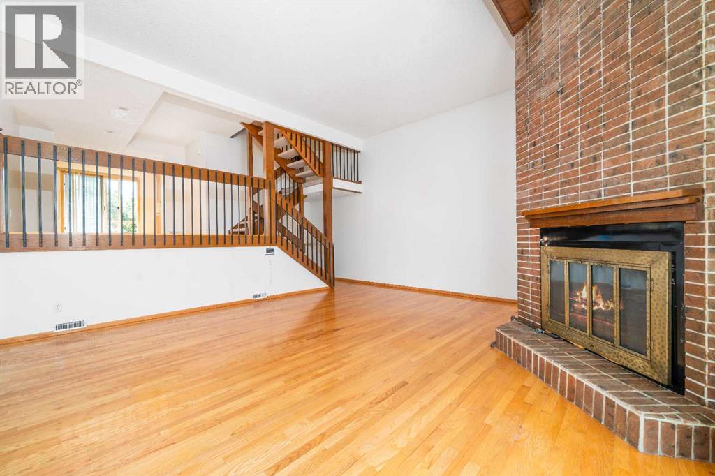 91 3 Street SE - 9