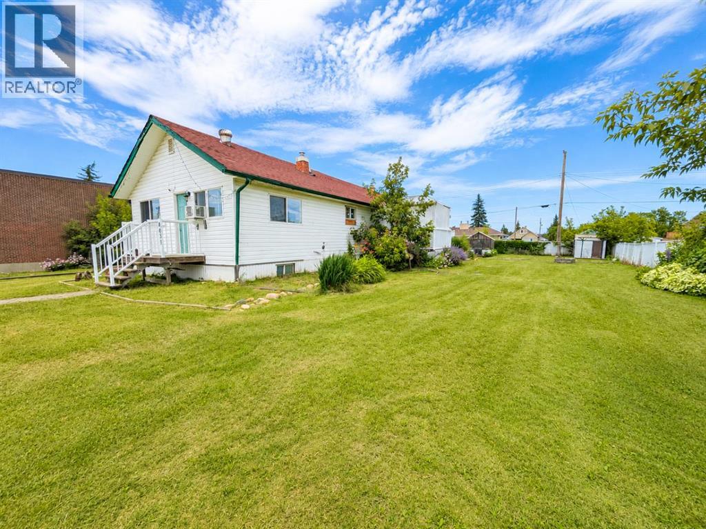 4631 50 Street - 16