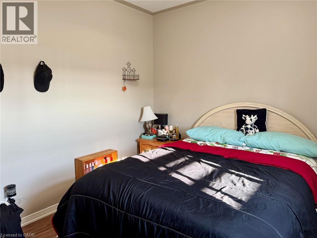 13 HAWTREY Road - 13