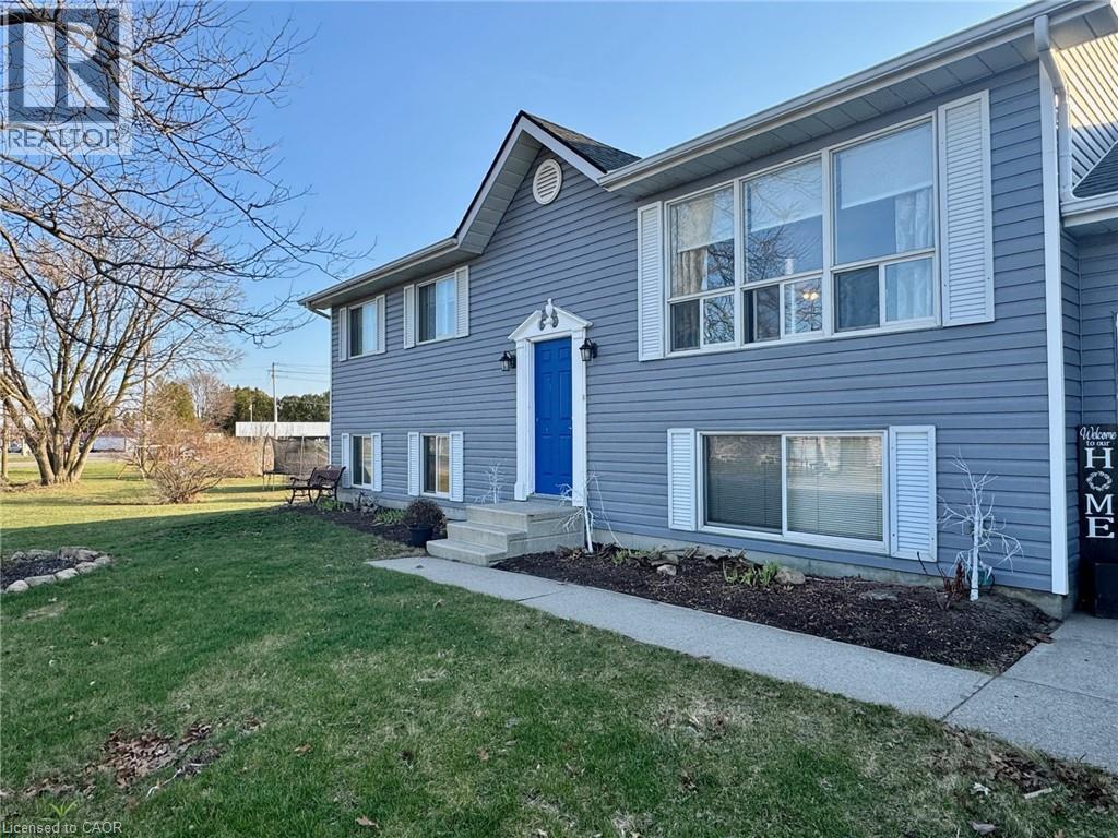 13 HAWTREY Road - 37