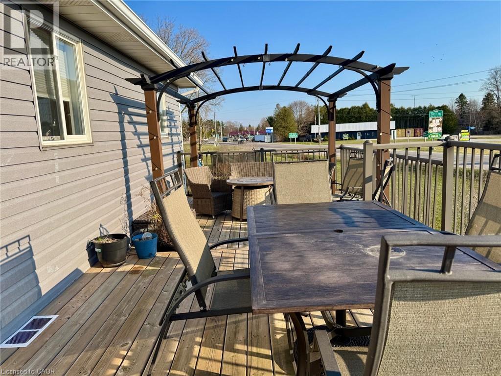 13 HAWTREY Road - 23