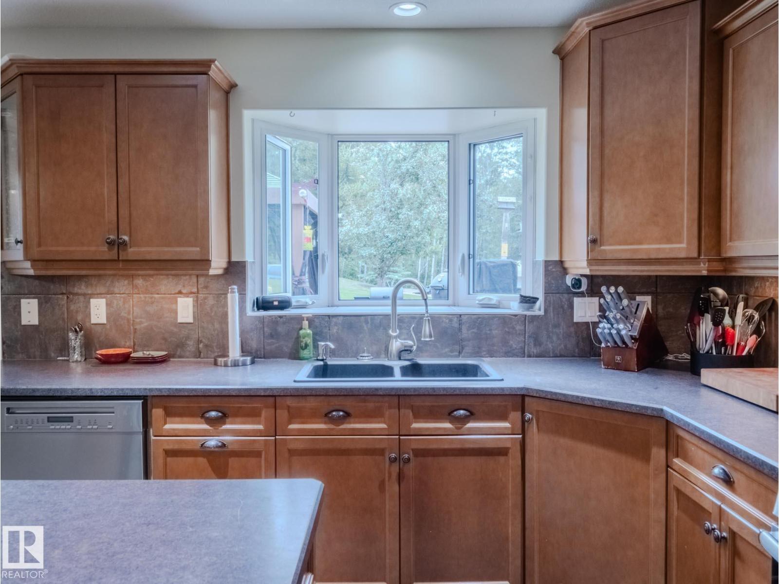 4 27504 TWP ROAD 540 - 23