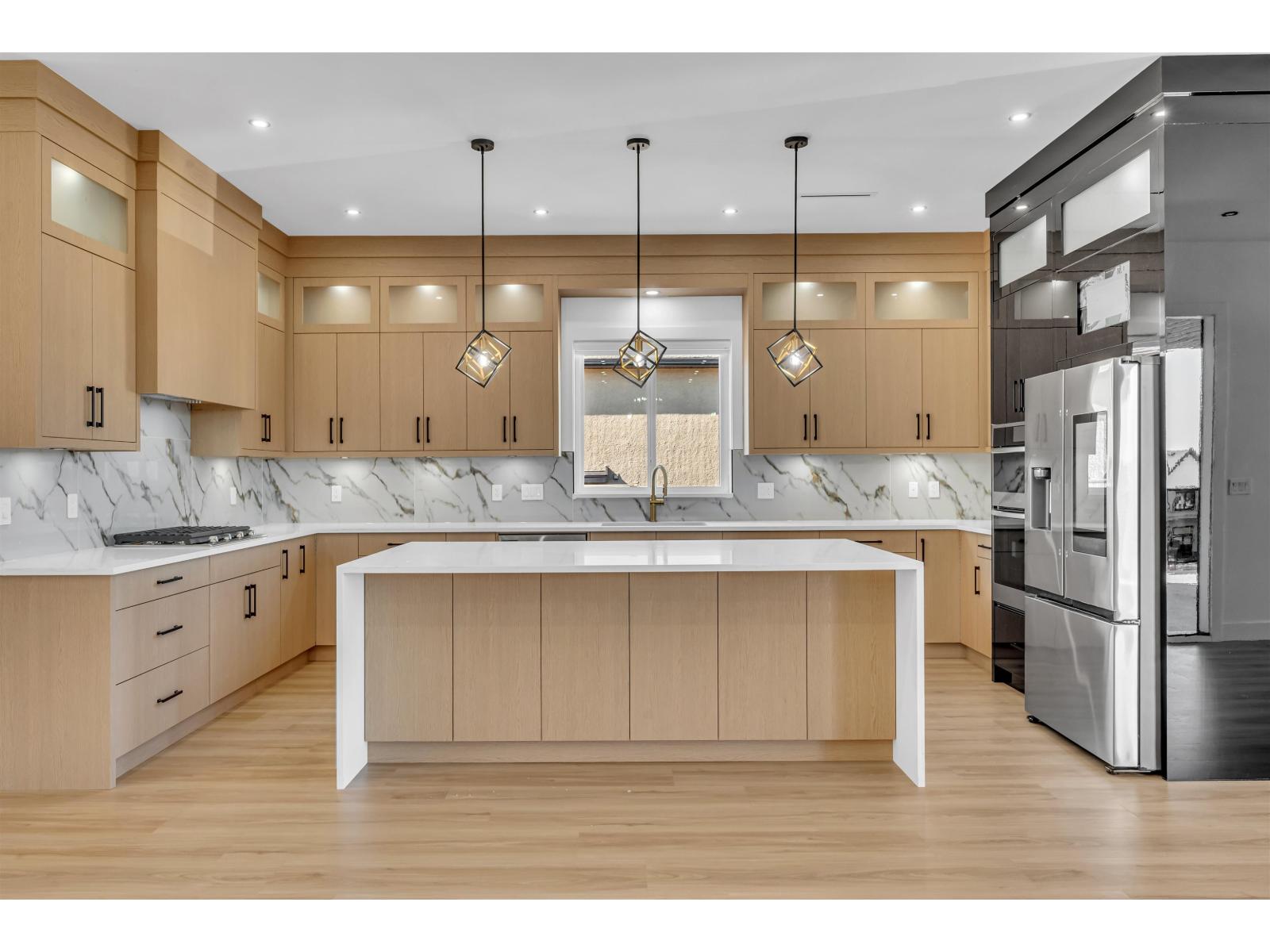 9 Bed, 8 Bath House for Sale in Surrey – 5718 144 STREET, Surrey – MLS# R3154107 - Image 13