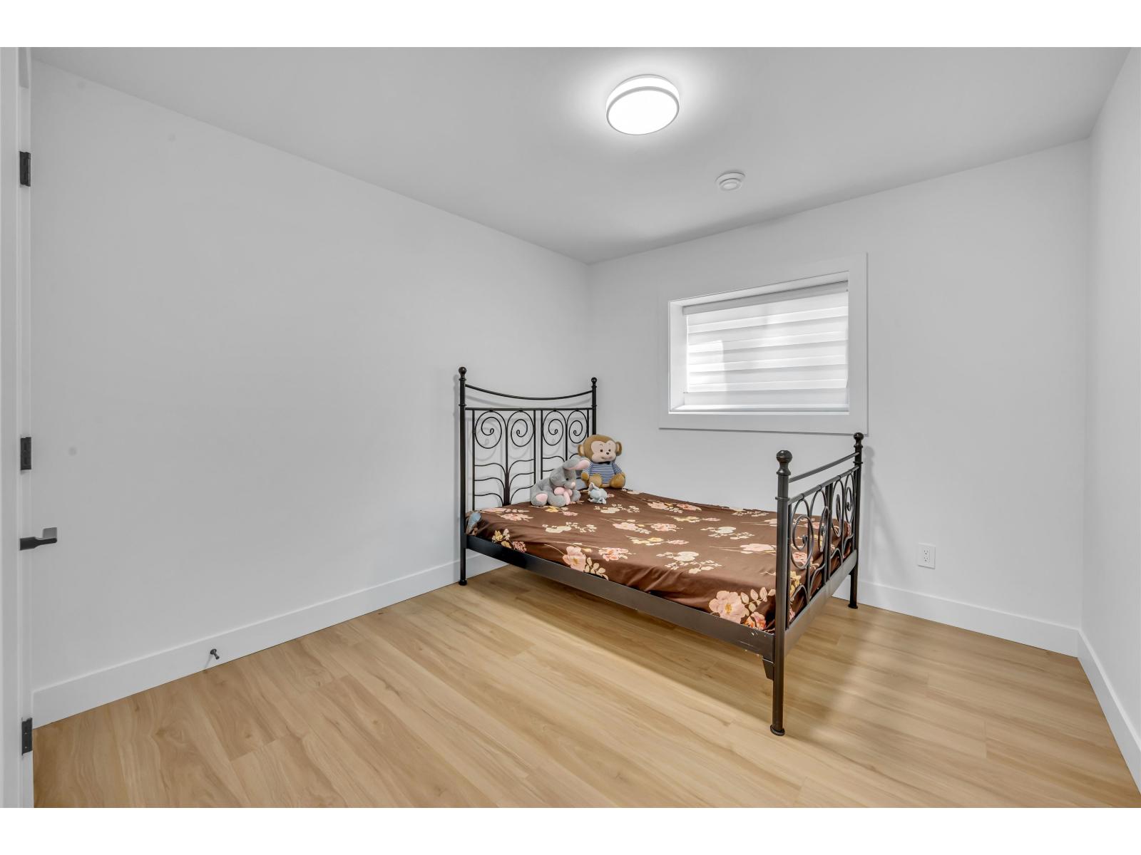 9 Bed, 8 Bath House for Sale in Surrey – 5718 144 STREET, Surrey – MLS# R3154107 - Image 37