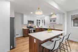 Recreation room - 5 Crowson Bay, Winnipeg, MB R3T0J7 Photo 8
