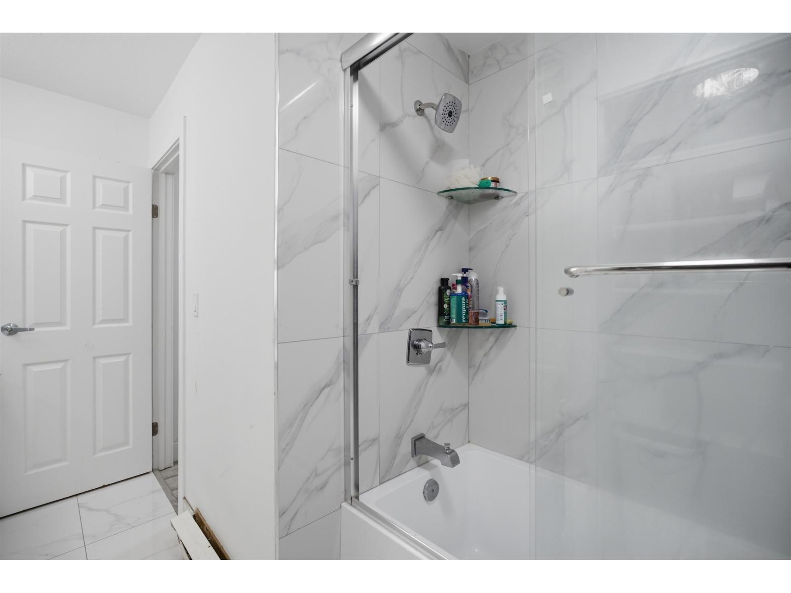 3 Bed, 3 Bath House for Sale in Abbotsford – 23 3075 TRETHEWEY STREET, Abbotsford – MLS# R3153587 - Image 30
