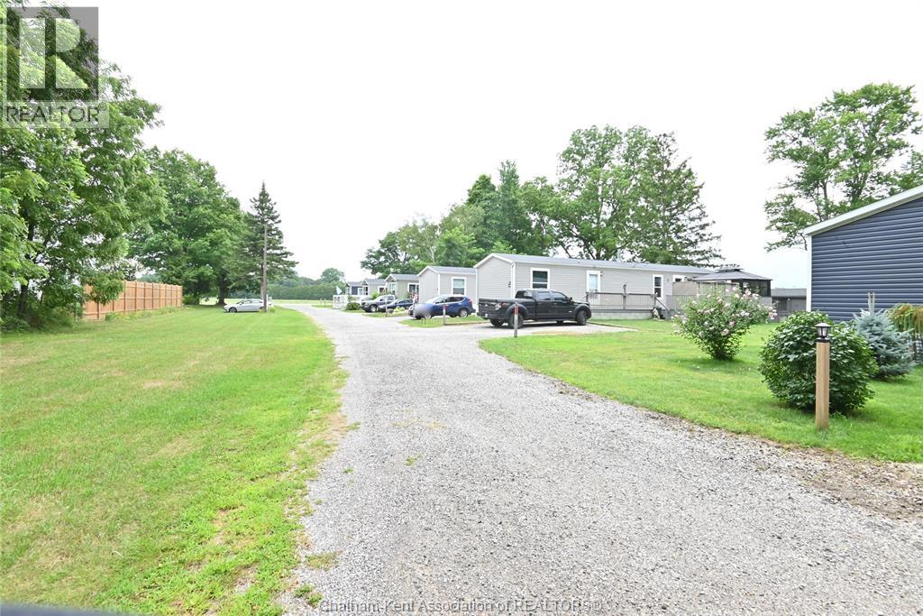 15895 Longwoods ROAD - 38