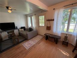 9 Kendrick Street, Forrest, MB R0K0W0 Photo 31