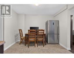 Primary Bedroom - 930 Silverfox Crescent, London North, ON N6G5B6 Photo 6