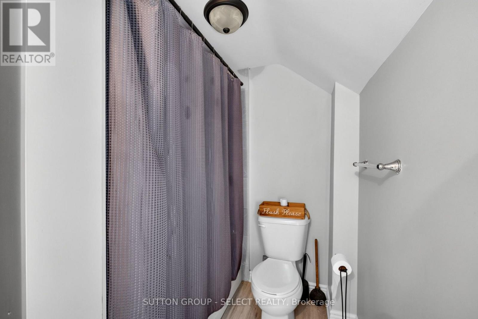 103 KING STREET - 14