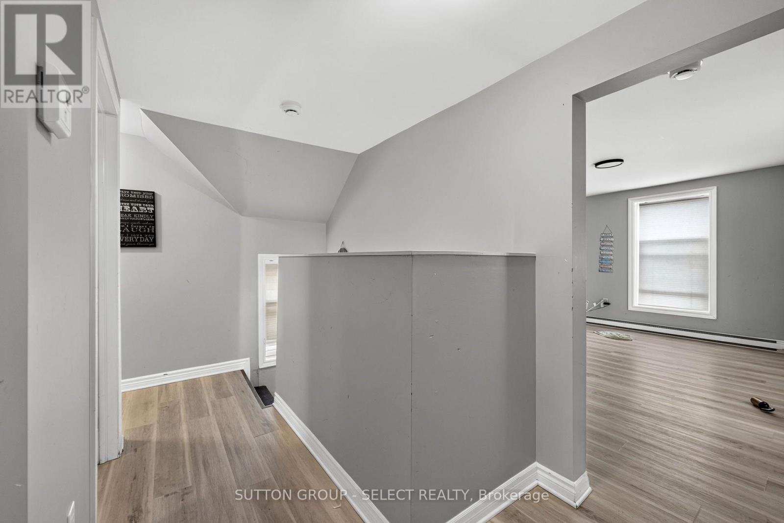 103 KING STREET - 6