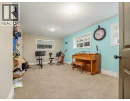 521 12th Avenue W, Barnwell, AB T0K0B0 Photo 33