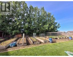 521 12th Avenue W, Barnwell, AB T0K0B0 Photo 46
