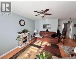 104 Water South Street, photo 7
