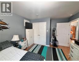 104 Water South Street, photo 9