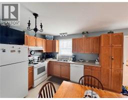 104 Water South Street, photo 5