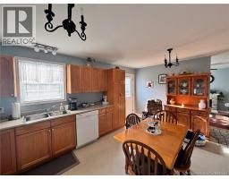 104 Water South Street, photo 4