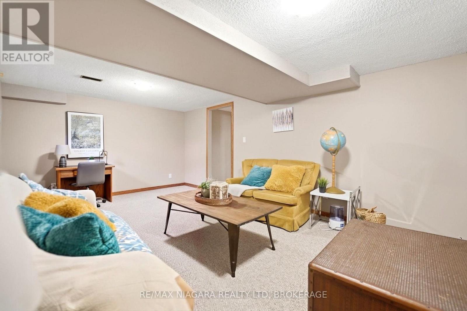 5735 DEERBROOK STREET - 33
