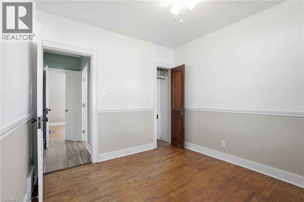 96 PALING Avenue - 12