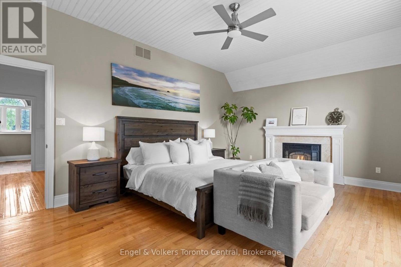 63 GEORGIAN MANOR DRIVE - Image 23