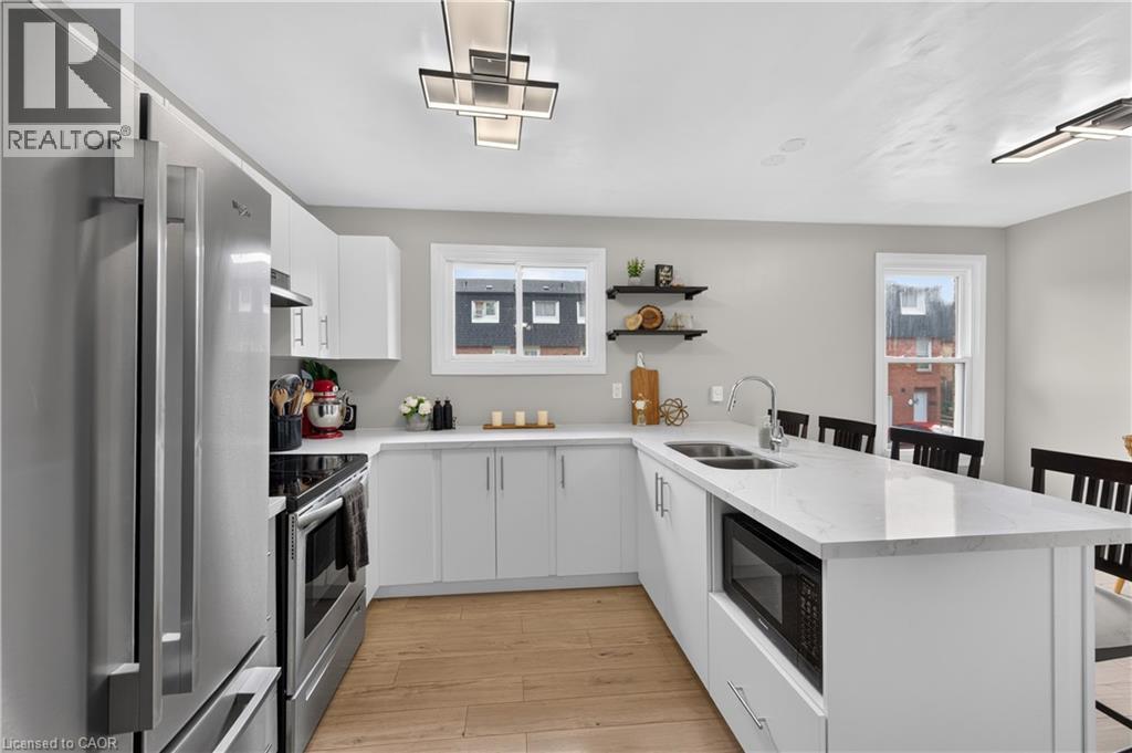 23 ROSEDALE Court - 13