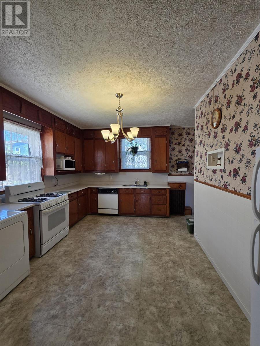673 George St Street - 9