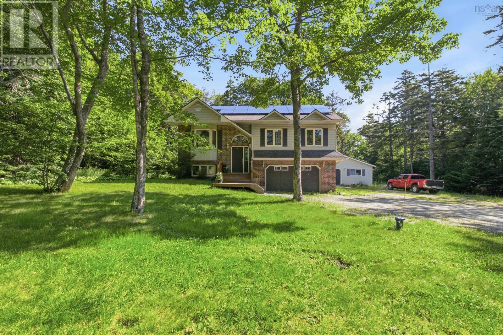 45 Rockcliffe Crescent