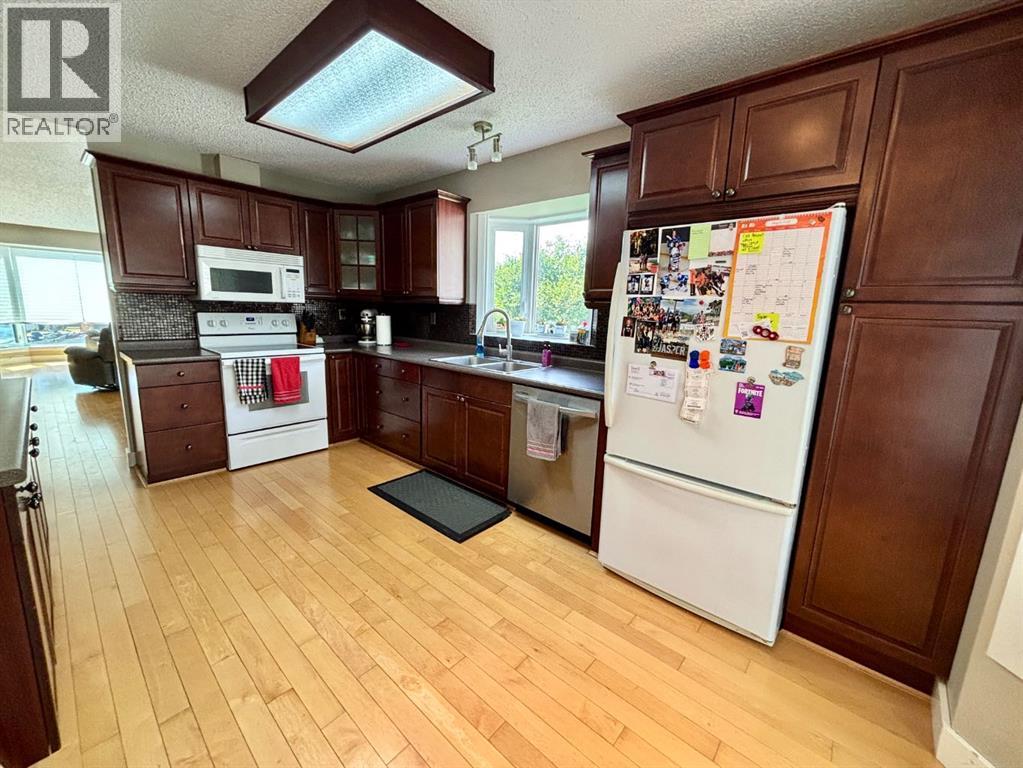 321 Collinge Road - Image 9