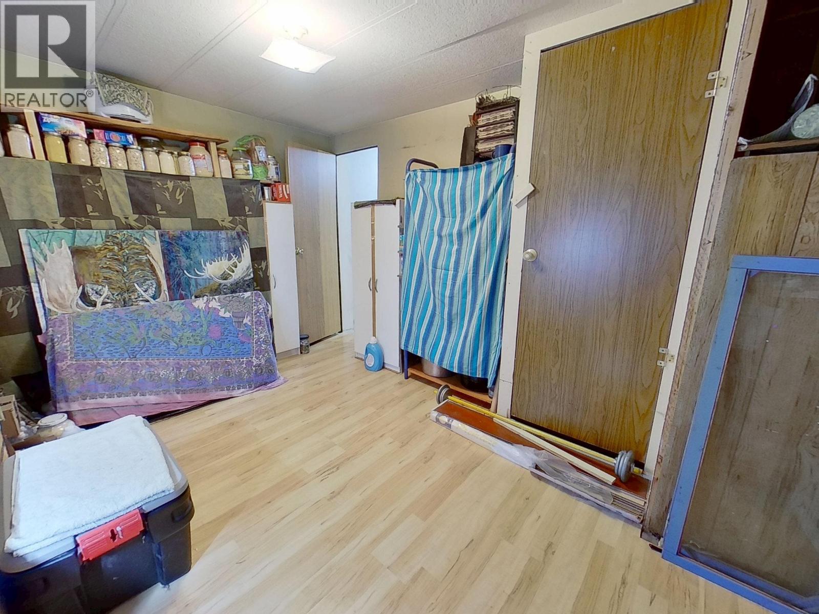 #6 950 ANDERSON DRIVE - 8