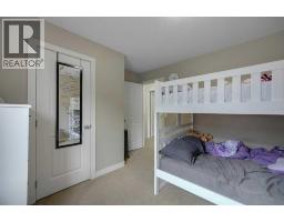 Bedroom - 129 Covecreek Bay Ne, Calgary, AB T3K0N1 Photo 18