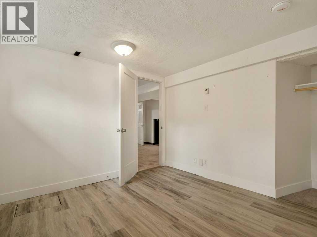 1131 29 Street S - Image 34