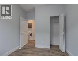 756 Glenwood Avenue Unit# 1, Kelowna, BC V1Y5M5 Photo 9