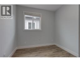 756 Glenwood Avenue Unit# 1, Kelowna, BC V1Y5M5 Photo 11