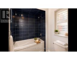 Main - 23 Durhamview Crescent, Whitchurch Stouffville, ON L4S1S4 Photo 11